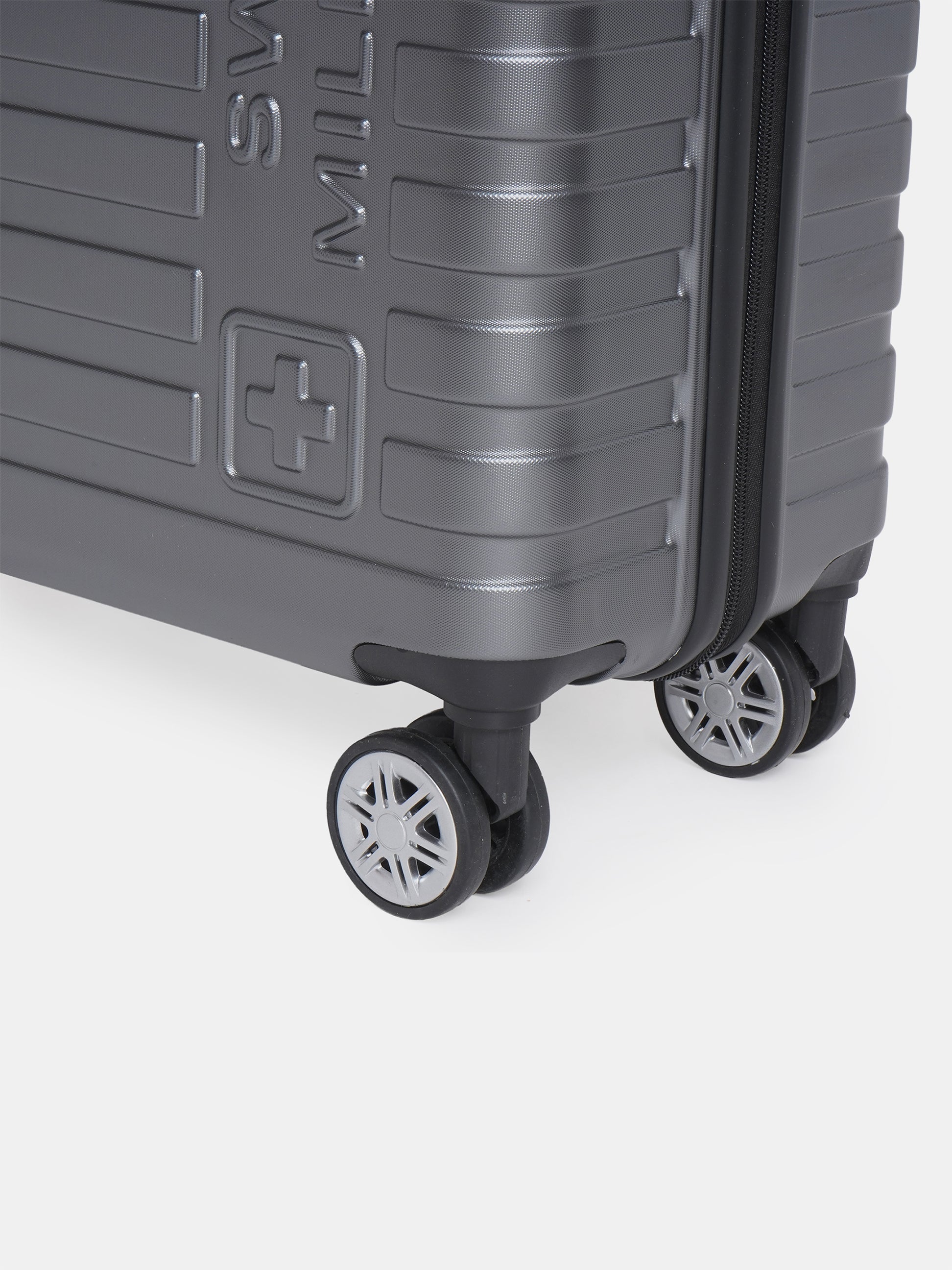 Dapper Hard Laptop Overnighter | Swiss Military India