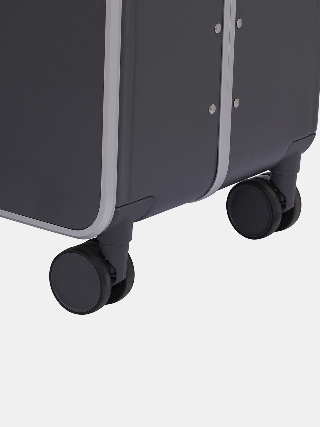 Lorenzo Hard Top Trolley Luggage | Swiss Military India