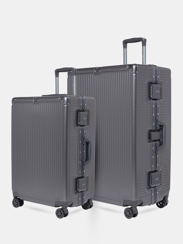 Kinetic Hard top Trolley Luggage Set